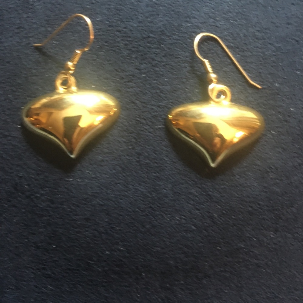 Gold heart drop earrings (pierced)